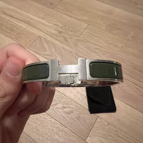 Hermes Other - Hermes Men's Clic HH Bracelet Silver and Olive Green